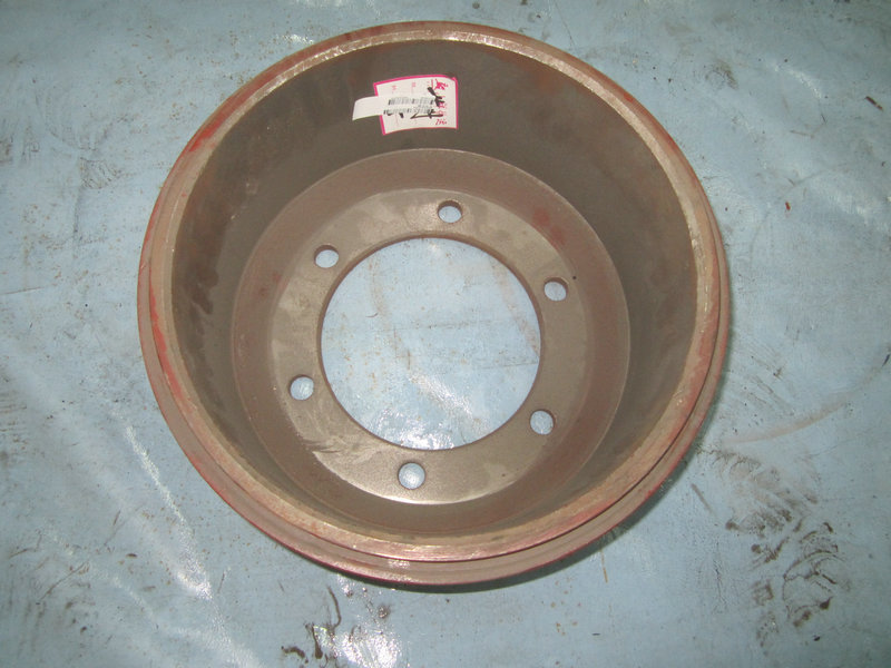 Front brake drum