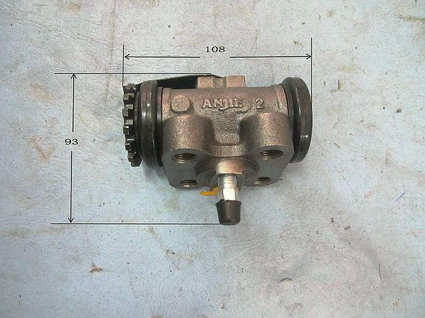 Rear right front brake pump assembly