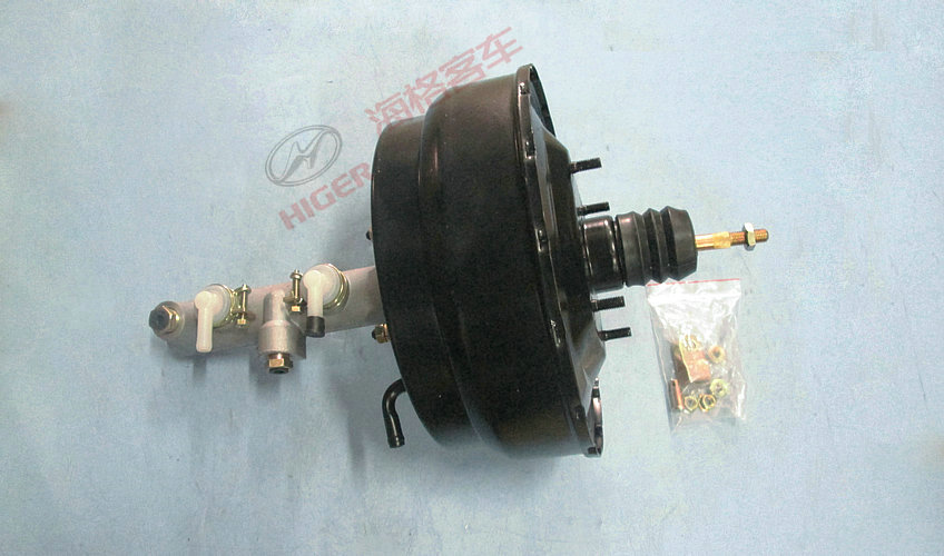 Brake master pump (with 9+10 vacuum booster)