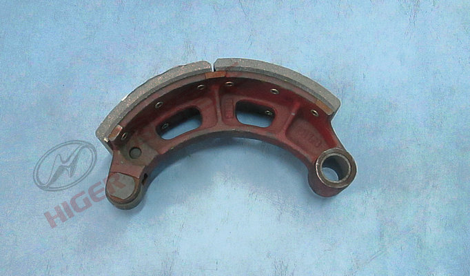 6.7.6 Ботинок заднего тормоза в сборе