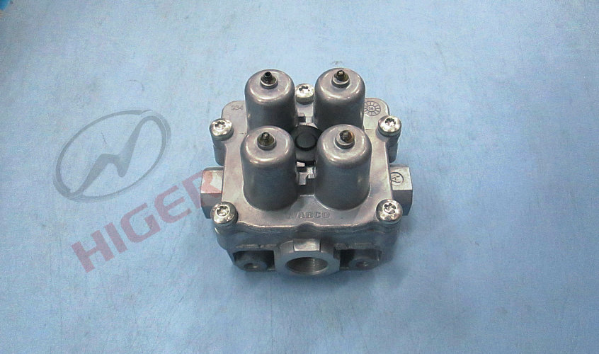 Four-loop protection valve