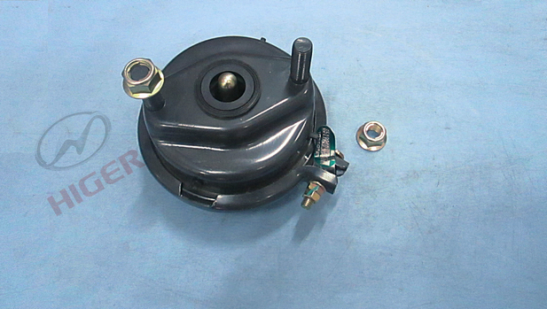 Left brake air chamber