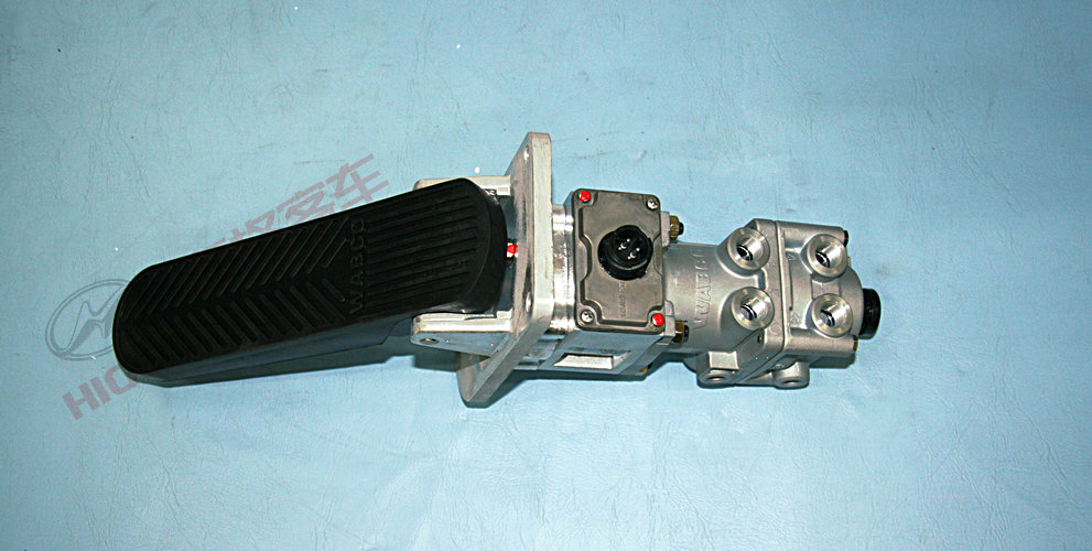 Air brake valve (WABCO simulation)-1