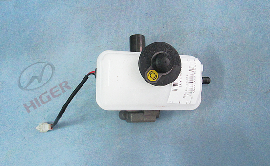 Brake master pump assembly (with liquid storage pot)