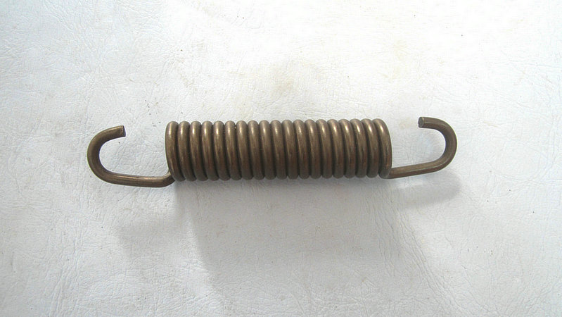 Return spring-rear brake shoe