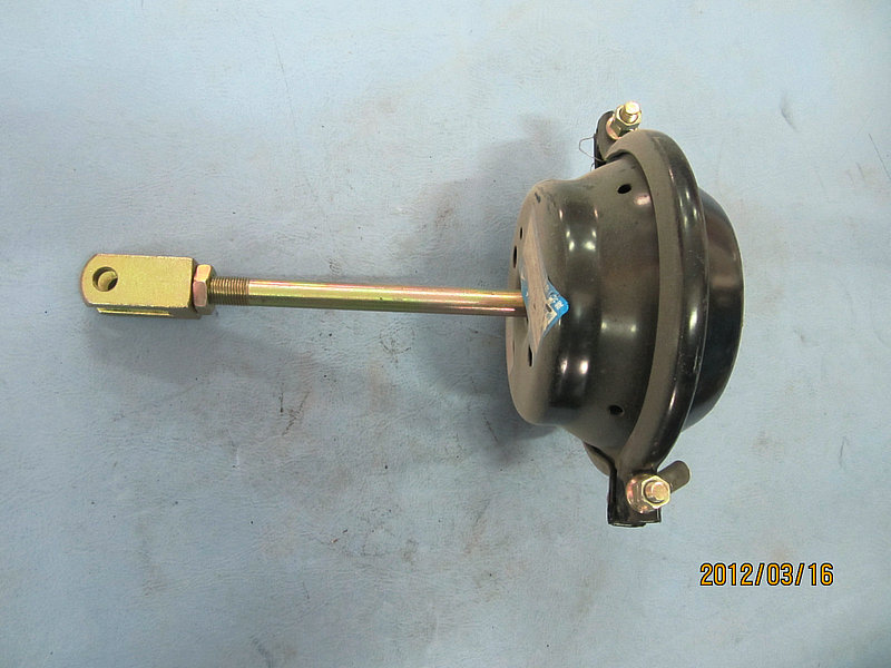 Front right brake air chamber