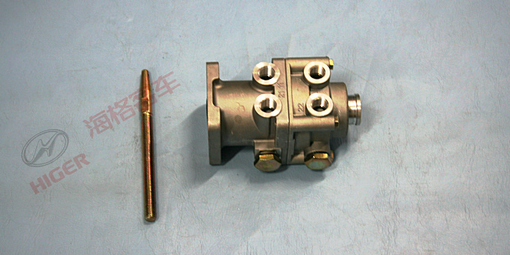 Клапан воздушного тормоза