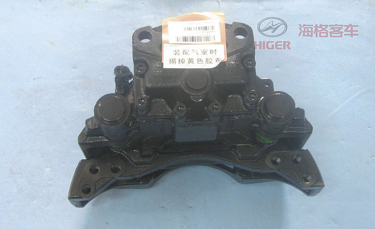 Тормоз в сборе с левым диском-1