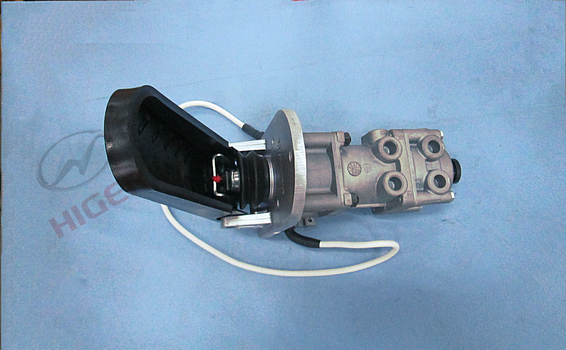 Air brake valve