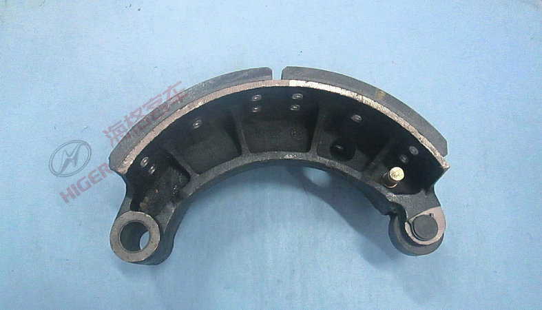 Ботинок заднего тормоза с фрикционной пластиной и барабанным барабаном в сборе