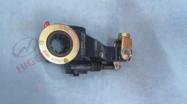 Automatic adjustment arm assembly after left