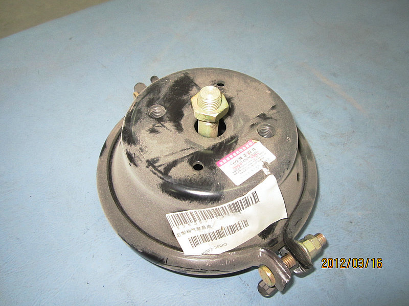 Right brake air chamber assembly-1