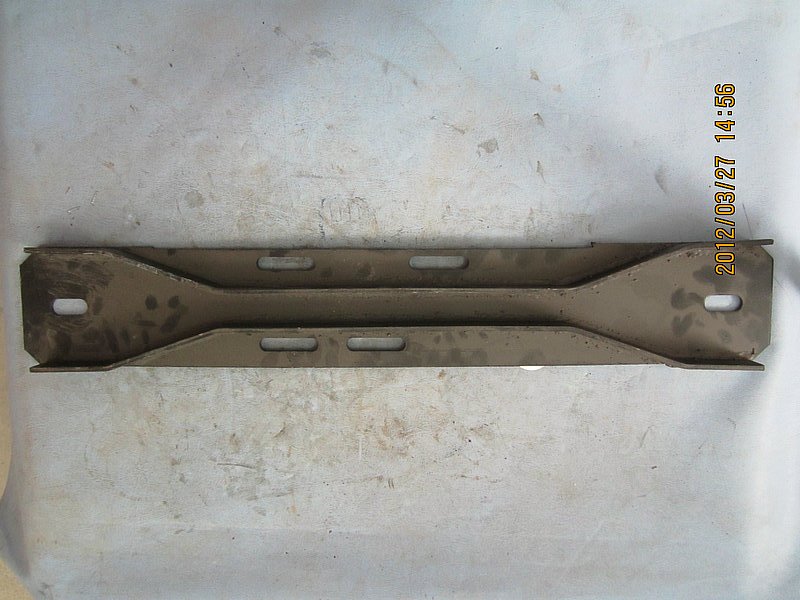 Брекет (луч отсталого луча)