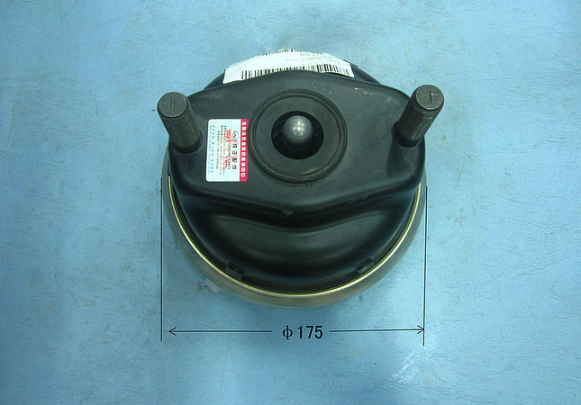 Right brake air chamber assembly
