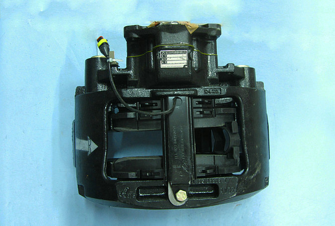 Front right brake caliper assembly