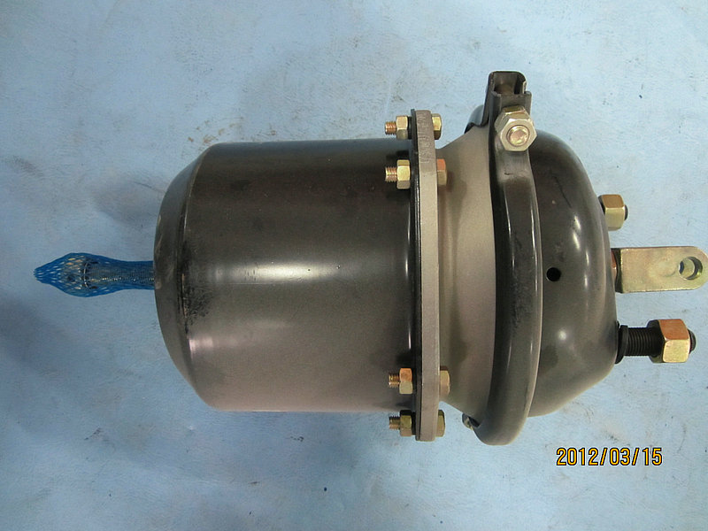 Камера пружинного тормоза в сборе с задним левым пружинным тормозом