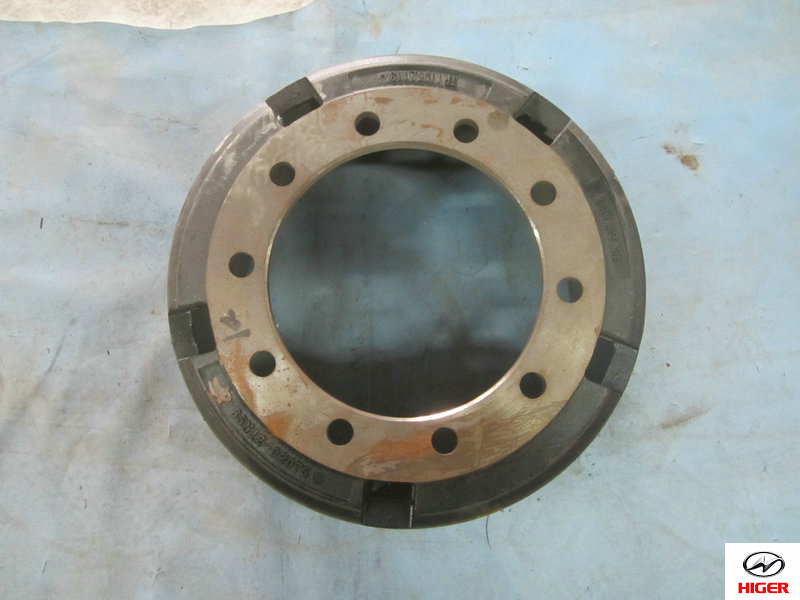 Rear brake drum assembly