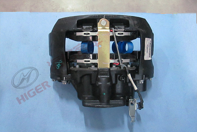 Right brake caliper assembly