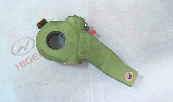 Front right automatic adjustment arm