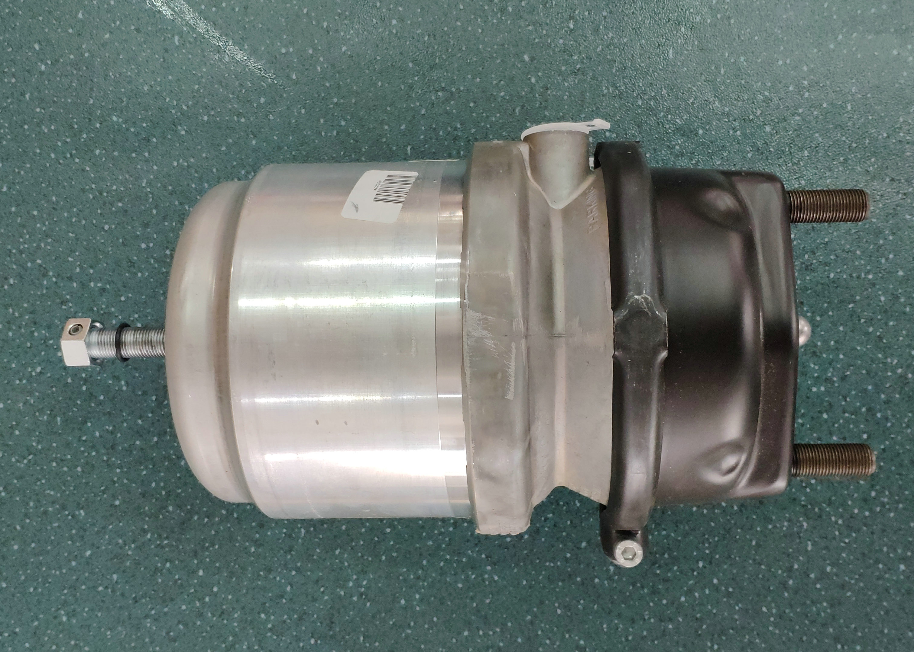 Brake air chamber