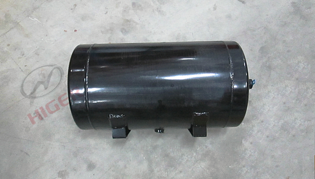 Air storage cylinder assembly