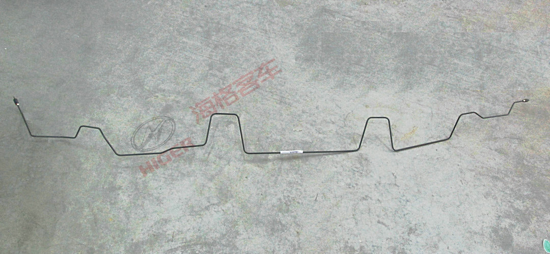 Brake oil pipe assembly