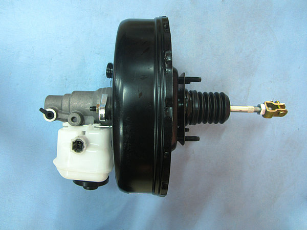 Brake master pump (with 10″ vacuum assist)-1