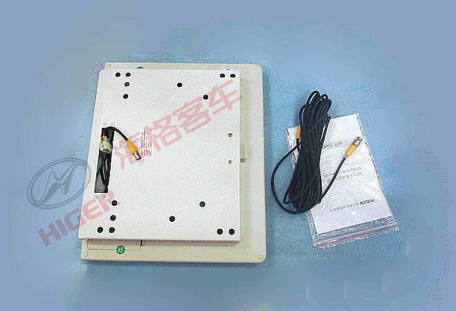 Monitor (LCD includes accessories)