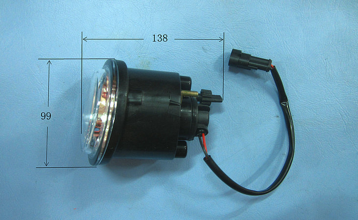 Передний противотуманный огонь (слева)-1