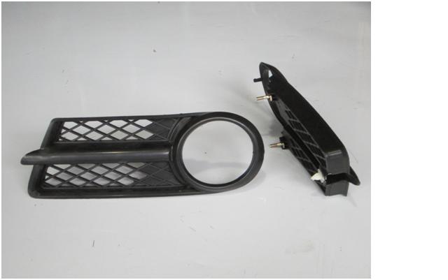 Гриль (передняя решетка с левой противотуманной фарой)