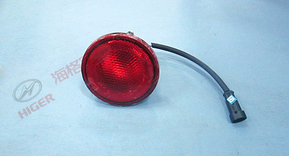 Задний противотуманный огонь (с восстановимым отражателем)-1