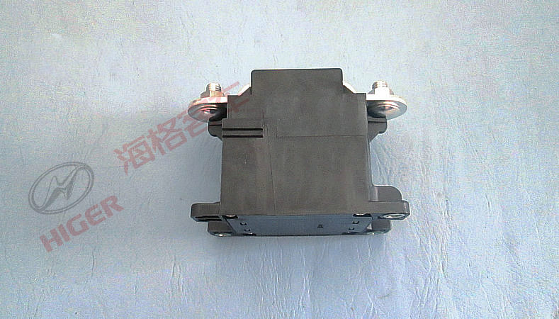 Contacteur à courant continu-1