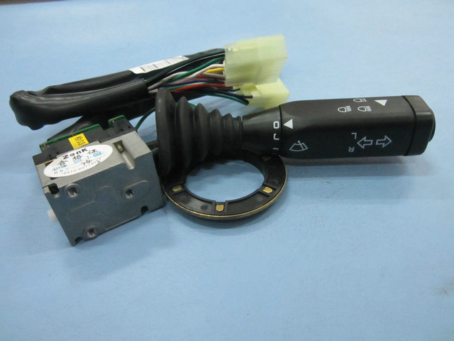 Комбинированный переключатель-1