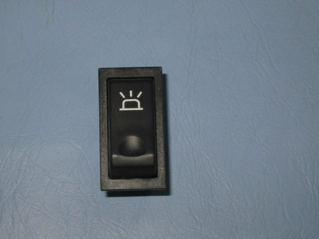 Выключатель света переднего потолка