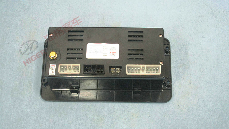 Fuse box (body)