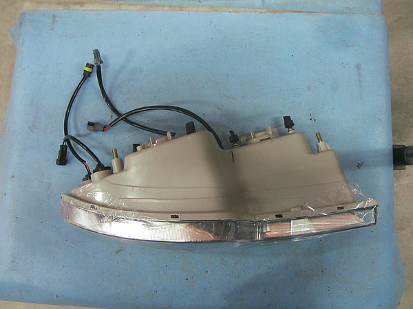 Left front combination light-1