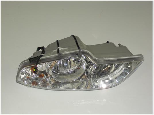 Left front combination light