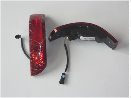 Rear position light (left, auxiliary)