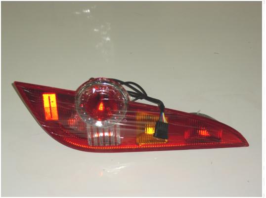Right rear combination light