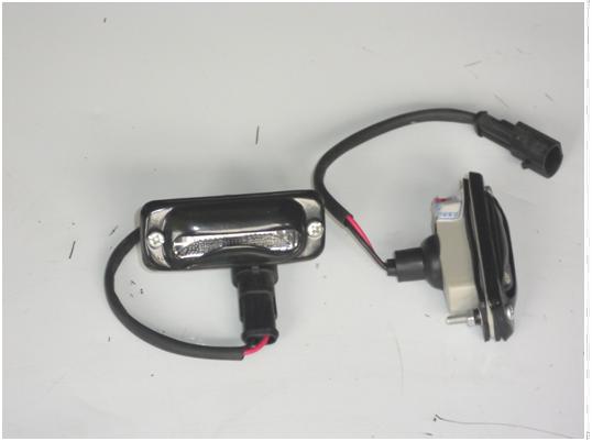 Задний фонарь номерного знака ( 24V )