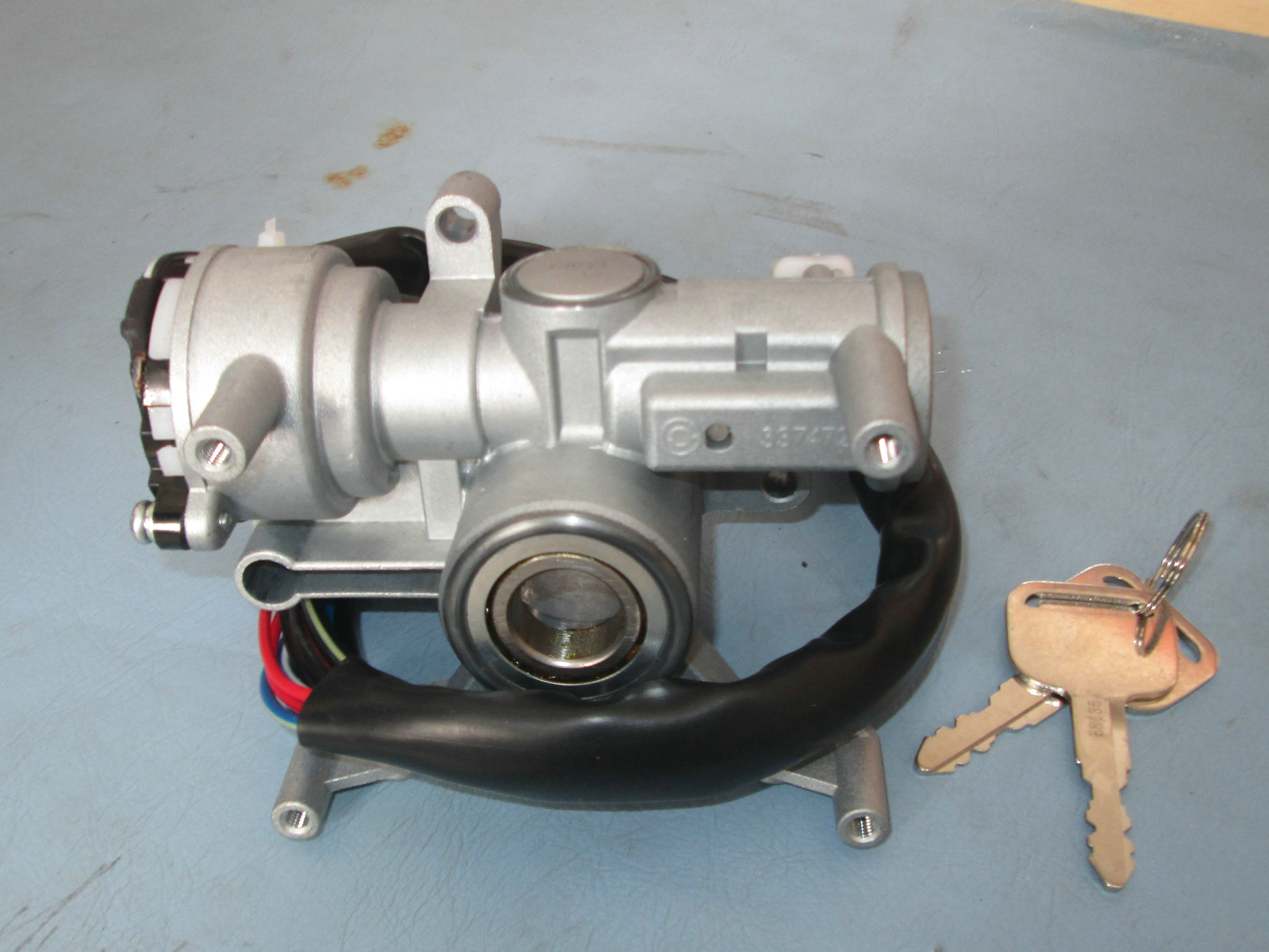 Serrure d'allumage-1