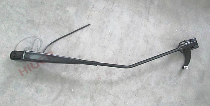 Left wiper arm