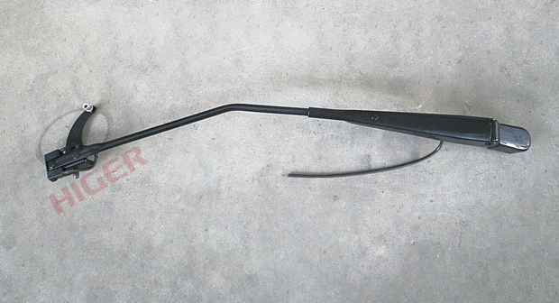 Bras d'essuie-glaces (à gauche)