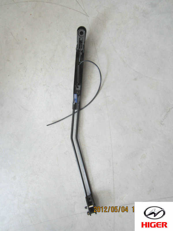 Wiper arm (right)