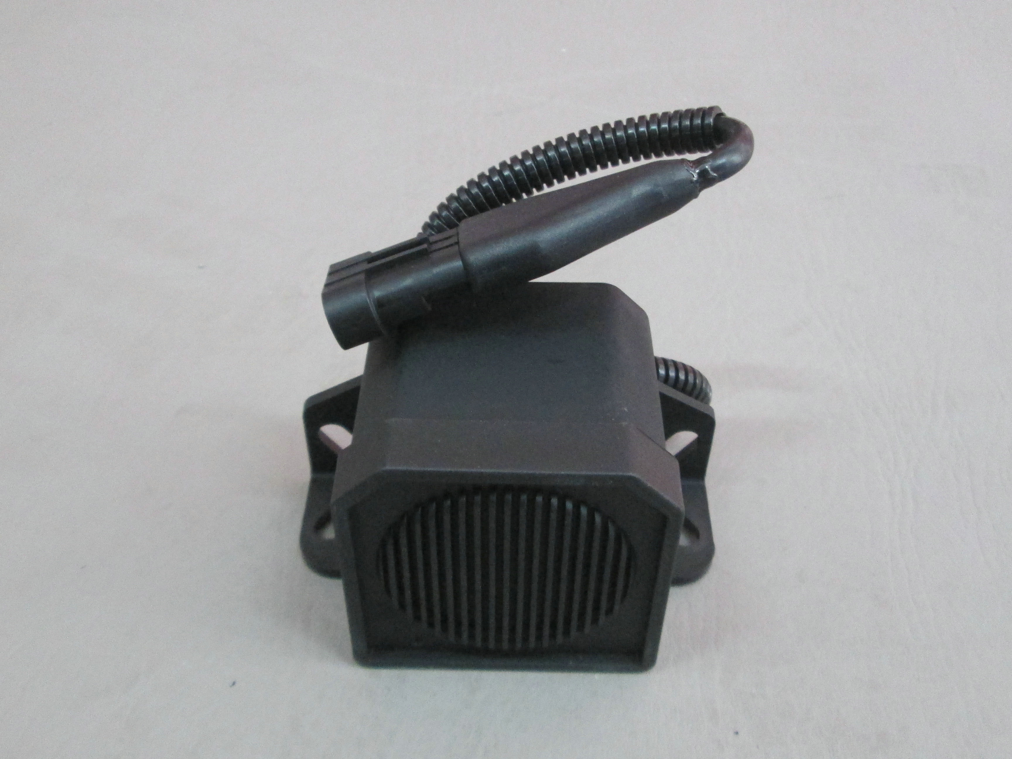 Speaker (sound simulator)