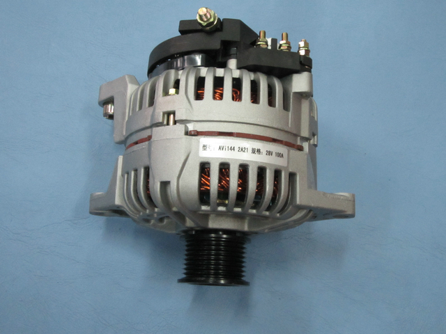 Generator (28V100A)