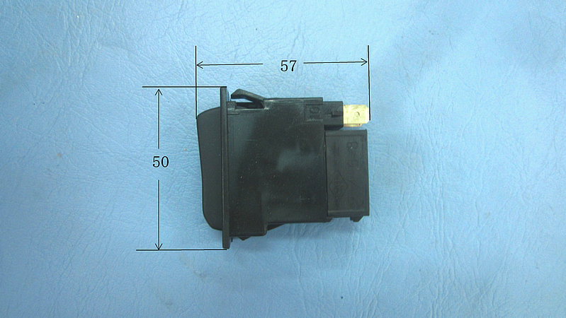 Commutateur de rocker (lumière de lecture)-1