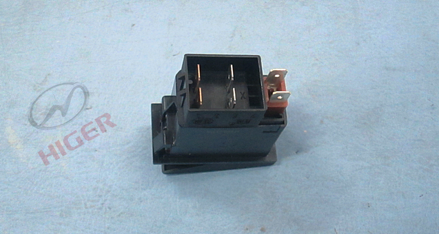Rocker switch (rear view mirror heating)-1