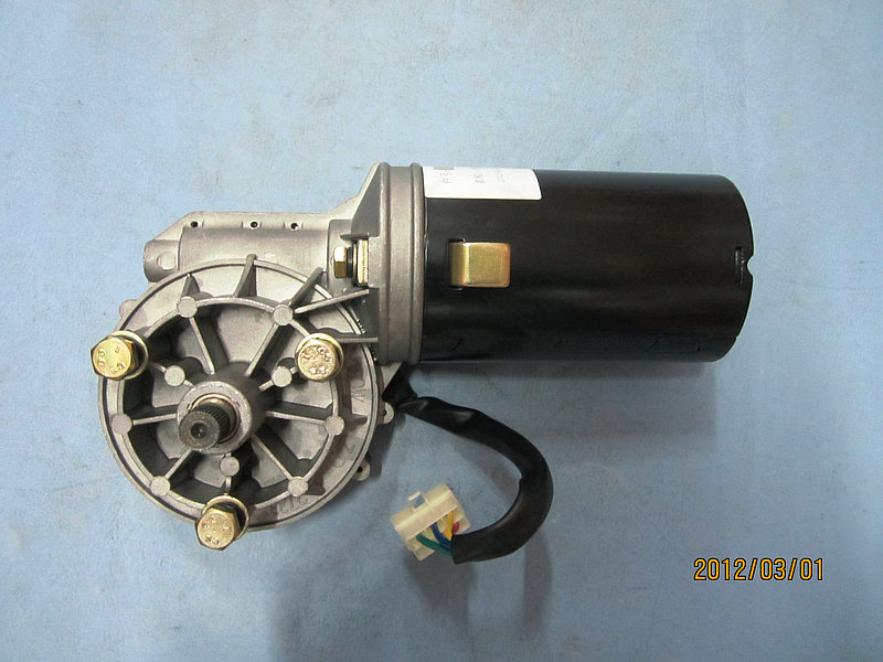 Wiper motor
