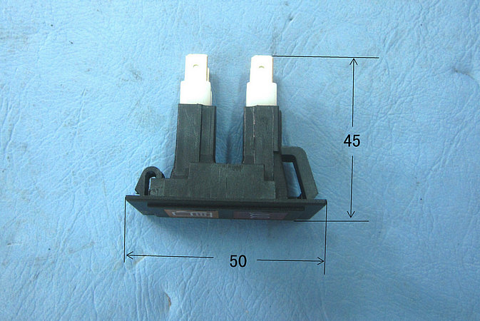 Indicator light (water and preheating in the oil)